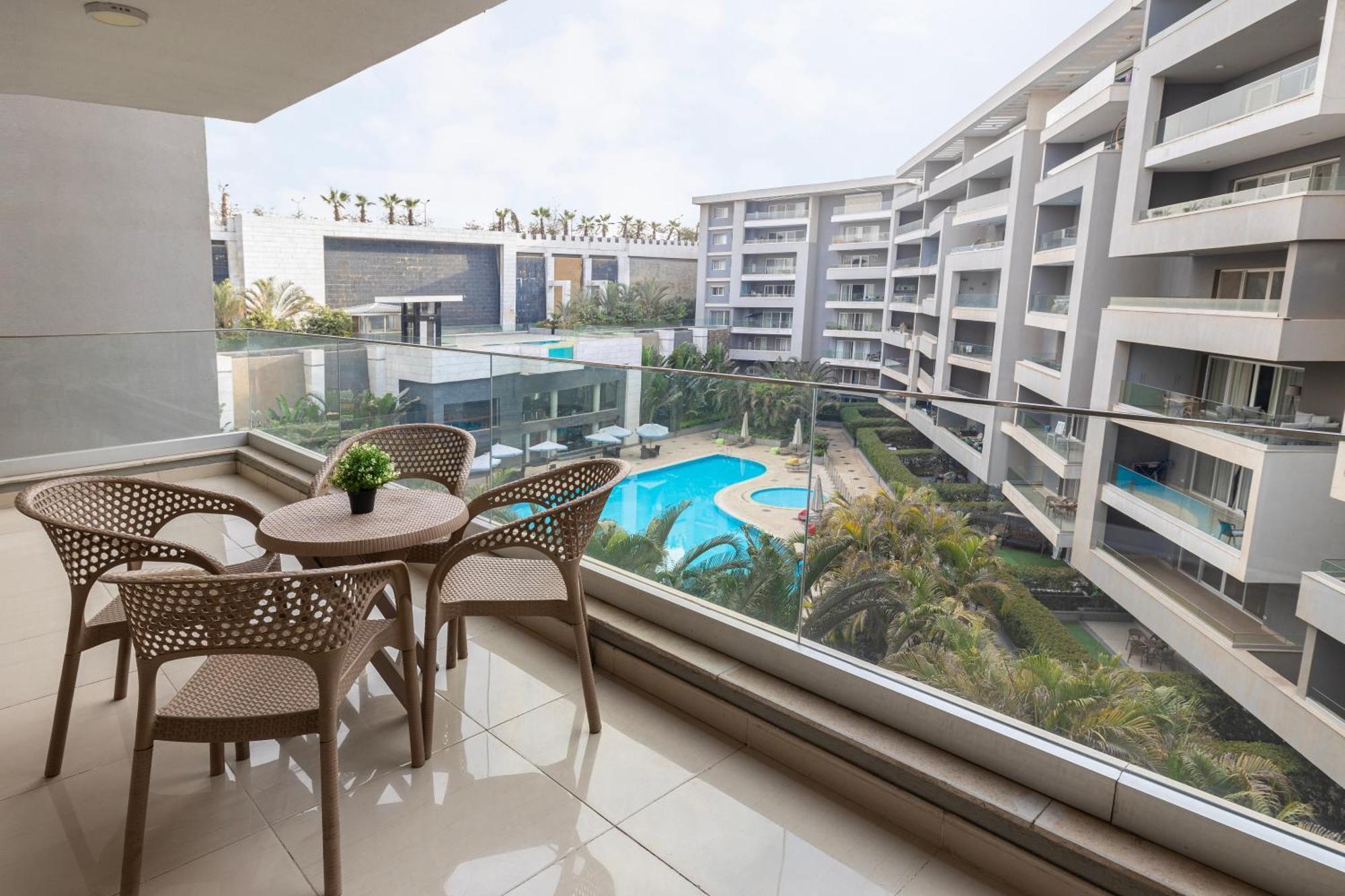 Ocean Blue Apartment